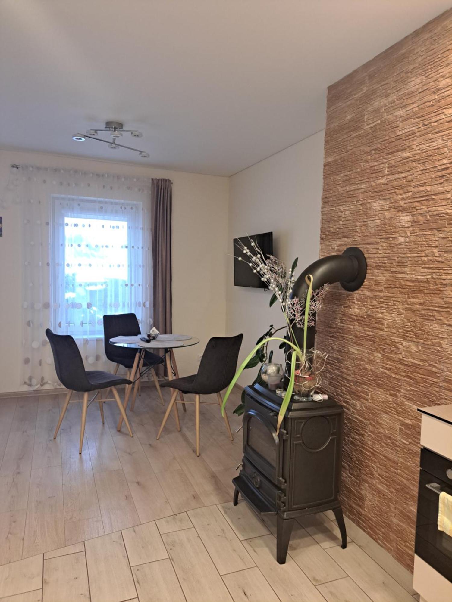 Liux Apartamentai Kaunas Eksteriør bilde